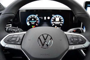 Volkswagen Tiguan 2.0 TSI 4Motion R-Line 2025 Usado, Equipamiento Completo, Combustible Gasolina, Transmisión Automática, 265HP V8, Volante a la Izquierda - Product Image 6