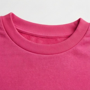 Ensemble décontracté 2 pièces pour femme : T-shirt rose uni à manches courtes en maille et short au-dessus du genou, coupe ample, idéal printemps-été - Product Image 4