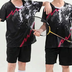 Uniforme de Tenis de Alta Calidad a Precio Razonable, Uniforme de Tenis Transpirable y Cómodo Hecho en Pakistán - Product Image 5