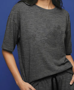 Ensemble décontracté homme 2 pièces personnalisé automne : T-shirt ample en coton délavé et short de survêtement avec broderie patch - Product Image 5