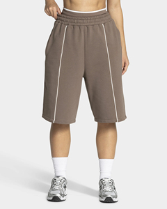 Shorts Bermuda Femme Personnalisés OEM en Coton Molletonné de Luxe avec Ligne Contrastante, Qualité Supérieure, Style Streetwear Décontracté pour l'Été OEM ODM - Product Image 3