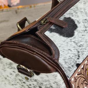 Bolsa Deportiva de Lujo de Cuero Vacuno con Hebilla Turquesa y Cierre de Cremallera, Diseño Girasol, Ligera, Gran Capacidad, Premium - Product Image 3