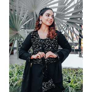 Conjunto de Traje Elegante de Terciopelo Bordado Ecológico para Mujer, Talla XS, Color Negro, Temporada Otoño, Marca Raha - Product Image 1