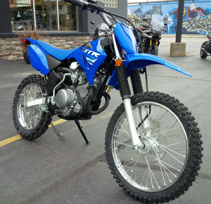 Nouveau modèle 2025 YZ 250 F YZ 450 F avec garantie de 2 ans, faible bruit, cabine, produit très demandé de Delhi - Product Image 1
