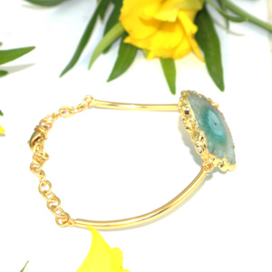 Goran Vogue Luxury Fashion Fancy Shape Natural Purple Solar Quartz Heart 18K Gold Plated <b>Brass</b> Adjustable Chain Link Bracelet - Product Image 3