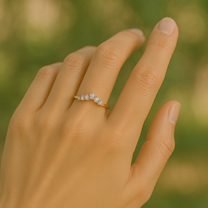 Anillo de eternidad clásico para boda, oro amarillo de 18 quilates, engaste de coronilla con diamante natural de corte brillante redondo. - Product Image 2