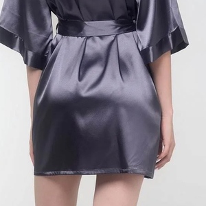 Kimono de Barbier Premium Confortable et Imperméable en Nylon Soyeux pour Client, Robe de Coiffure et de Spa pour Salon de Coiffure - Product Image 4