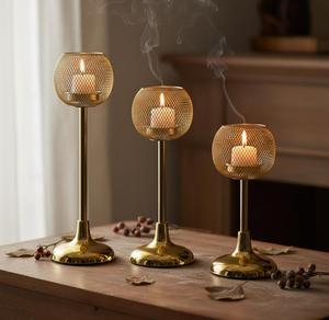 Juego de Portavelas de Latón Dorado, Resistentes al Calor, Decoración para el Hogar - Product Image 1