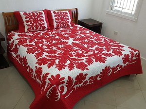 Designer Handmade <b>Red</b> And White Patterned Quilts 100% Cotton <b>Material</b> Hawaiian Bed Sheets Set For Home, Hotel Decor - Product Image 2