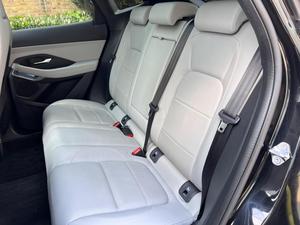 OFERTA JUSTA 2022 E-PACEE 2.0 D204 MHEV R-DYNAMIIC NEGRO AUTOMÁTICO AWD EURO 6 5 PUERTAS - Product Image 5