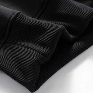 ผู้ผลิตเสื้อฮู้ดดี้ผู้ชายทรงปกติแบบสั้น สีพื้น ผ้าฝ้าย 100% บุขนด้านใน ระบายอากาศได้ดี น้ำหนัก 300 กรัม เสื้อฮู้ดลำลอง - Product Image 4