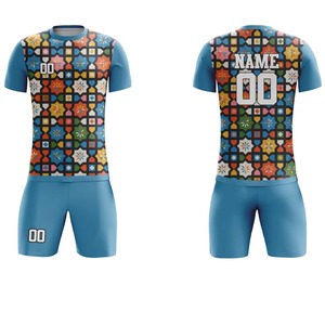 Uniformes de Fútbol al por Mayor, Fabricante de Ropa Deportiva Premium con Logotipo Personalizado y Nombre del Equipo Bordado para Clubes en Todo el Mundo - Product Image 4