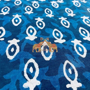 คอลเลกชั่นใหม่ผ้าฝ้ายพิมพ์ลายบล็อกสีครามทำด้วยมือวัสดุที่นุ่มสบายสำหรับเครื่องแต่งกายและสิ่งทอในบ้าน - Product Image 5