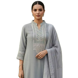 Buen Precio, Tela Georgette de la Mejor Calidad, Hermoso Diseño de Cuello, Anarkali Salwar Kameez con Conjunto de Dupatta de SHREE INDIAN EXPORTS - Product Image 1