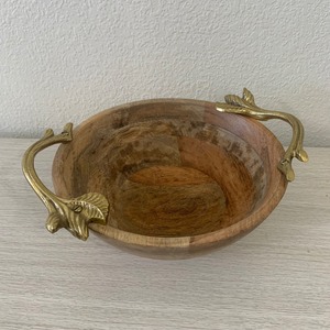 Frutero grande de metal de alta calidad con acabado dorado y borde con ribete para decoración de mesa - Product Image 3