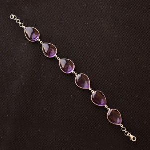 กำไลข้อมือทำมือประดับพลอยลาเวนเดอร์อเมทิสต์ทรงลูกแพร์จากธรรมชาติ  ตัวเรือนเงินแท้ 925 - Product Image 4