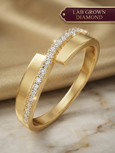 Anillo de Eternidad de Oro Amarillo de 18K con Diamantes y Engaste Pavé, Diseño Geométrico Minimalista, Joyería de Boda Unisex - Product Image 5