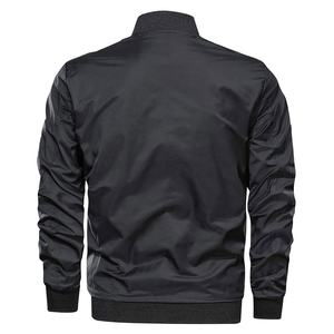 Blouson aviateur personnalisé de grande taille en polyester à fermeture éclair complète en nylon pour la saison d'hiver de couleur noire - Product Image 2