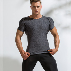 Camiseta Deportiva de Manga Corta para Hombre, Corte Ajustado, Cuello Redondo, Secado Rápido, Color Gris Sólido, Tejido de Poliéster, para Entrenamiento - Product Image 1