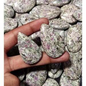 Rubíes Naturales en Forma de Cascada, Mezcla de Gemas Pulidas por Ambos Lados, Hechas a Mano, Sueltas, de Diferentes Tamaños, Cabujones de Rubí en Forma de Cascada, Suministro al por Mayor - Product Image 1