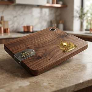 Tabla de cortar rectangular de madera de nogal grabada a medida con etiqueta de cuero para colgar, para restaurante - Product Image 3
