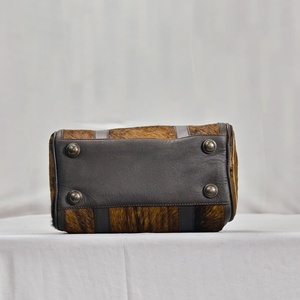 Nuevo Bolso de Hombro de Diseño Vintage con Doble Asa, Cierre de Cremallera Antirrobo y Forro de Piel de Vacuno Genuina - Product Image 2