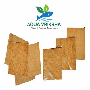ใบกล้วยแห้งธรรมชาติ AQUA VRIKSHA ขนาด 4x4 นิ้ว สำหรับตกแต่งตู้ปลา ตู้กุ้ง และตู้ปลาแบล็ควอเตอร์ | แพ็ค 10 ชิ้น - Product Image 2