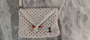 Bolso de Mano Boho de Macramé y Crochet, con Flecos y Cuentas, Bolso de Hombro Hecho a Mano, Tipo Saddle, para Mujer - Product Image 3