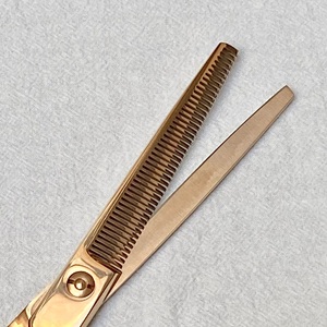 Hoja de adelgazamiento de acero inoxidable de 7 pulgadas, tijeras de aseo para perros diestros, herramientas de aseo - Product Image 6