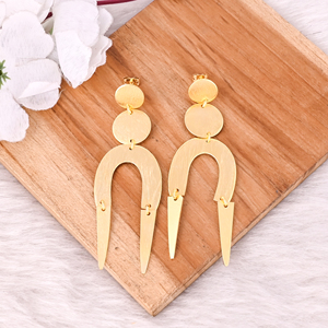 Pendientes de Latón Chapados en Oro Amarillo, Pendientes Largos Personalizados de Estilo Hip Hop para Mujer, Joyería de Moda para Bodas, Fabricante Mayorista - Product Image 2