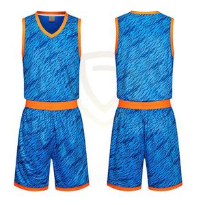 Uniforme de Baloncesto Personalizado Hecho en Pakistán, Transpirable, 100% Poliéster, Impresión Digital, Uniforme Deportivo Liso - Product Image 1