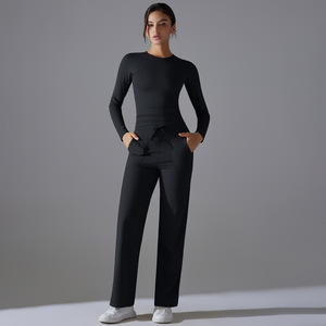 Nouvel ensemble de yoga 2 pièces pour femme, automne-hiver, asymétrique, coupe ajustée, manches longues, couleur unie, antibactérien, avec pantalon large légèrement évasé - Product Image 5