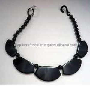 2024 collier mode bijoux en gros à la main conception classique pour les femmes mariage fête porter collier pour la meilleure vente - Product Image 3