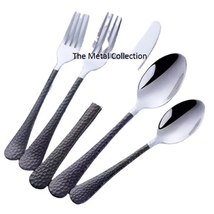 Ensemble de couverts modernes en acier inoxydable, 5 pièces, couverts de luxe de couleur argent noir pour la maison l'hôtel restaurant, y compris cuillère, couteau et fourchette - Product Image 2