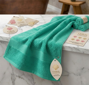 Toallas de Mano Desechables de Algodón Orgánico Color Verde Agua, Altamente Absorbentes, Teñidas en Color Marrón, para Spa, Viajes, Playa y Piscina - Product Image 4