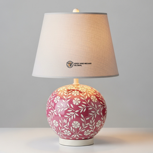 Lampe de table décorative avec incrustations roses |   Éclairage artisanal haut de gamme pour chevet et salon - Product Image 6