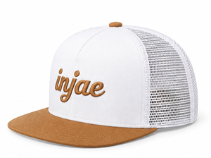 Casquette de golf blanche à visière plate, logo personnalisé brodé en 3D, maille respirante, réglable avec fermeture snapback - Product Image 2