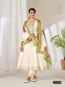 Salwar Kameez Tradicional para Mujer, con Estampado de Lámina Metálica, en Rayón, con Accesorios, Vestido de Boda Indio, Corte Regular, para Todas las Temporadas - Product Image 1