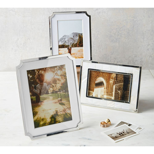 Hand-Hammered Silver Metal Photo <b>Frame</b> With Warbled Texture Premium Tarnish-Resistant Nickel-Plated Picture <b>Frame</b> For Wall Decor - Product Image 5