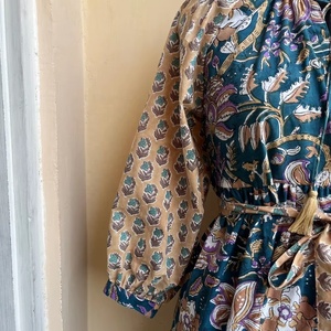 เดรสยาวพิมพ์ลายดอกไม้ คอวี แขนยาว ผ้าฝ้าย 100% สำหรับผู้หญิงไซส์ใหญ่ สวมใส่สบายๆ ราคาโรงงาน - Product Image 1