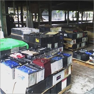 Batería de coche original de plomo-ácido seca de 12V, chatarra pura de batería - Usada y descargada (origen) - Product Image 1