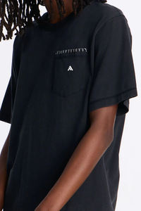 Camiseta de Manga Corta para Hombre, 100% Algodón, Corte Regular, Transpirable, Informal, con Logotipo Personalizado OEM, Fabricada por Antique Fashion - Product Image 3