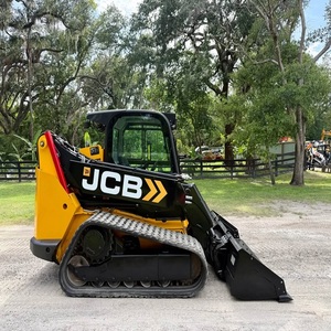 Chargeuse compacte sur chenilles d'occasion JCB 3TS-8T avec godet pour travaux agricoles et de construction - Product Image 6