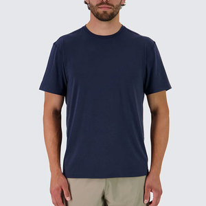 T-shirt en jersey respirant en coton 220 g/m² personnalisable, coupe longue décontractée, avec empiècements à motifs, grande taille – Nouvelle collection été - Product Image 6