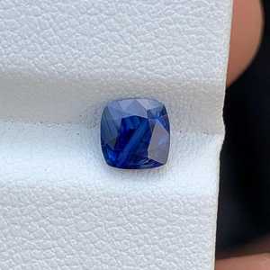 พลอยรูปไข่สีแดงธรรมชาติทรงหลวม Zubeda Gems รับรองโดย GFCO ขายส่งสำหรับทำเครื่องประดับจากรัฐราชสถาน - Product Image 3