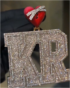 CONCEPTION Colgante de Moissanita con Corte Brillante Redondo Estilo Hip Hop, Chapado en Oro Grueso sobre Plata 925, VVS Iced Out, Personalizado, Certificado GRA, Unisex - Product Image 6