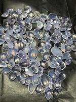 Quartz lavande naturel pour la fabrication de bijoux - Pierre ovale avec effet de jeu de couleurs et d'étincelles, pierres brutes