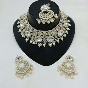 Juego de Collar Fino Jewelemarket 10575543DGR con Piedras Kundan, Perlas y Cuentas - Product Image 1