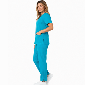 Tenue Médicale Personnalisée pour le Personnel Hospitalier – Ensemble Blouse et Pantalon Respirant pour Médecins, Infirmières et Professionnels de Santé – Fournisseur - Product Image 5