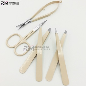 Pinzas para Cejas RMI, Producto Más Popular, Color Nude con Recubrimiento en Polvo / Punta Plateada de Acero Inoxidable con Resorte / Set de Tijeras para Cutículas - Product Image 4